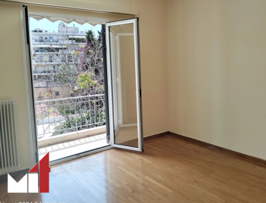 Apartment in Patisia