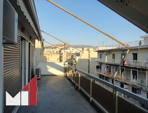 Penthouse in Metaxourgeio