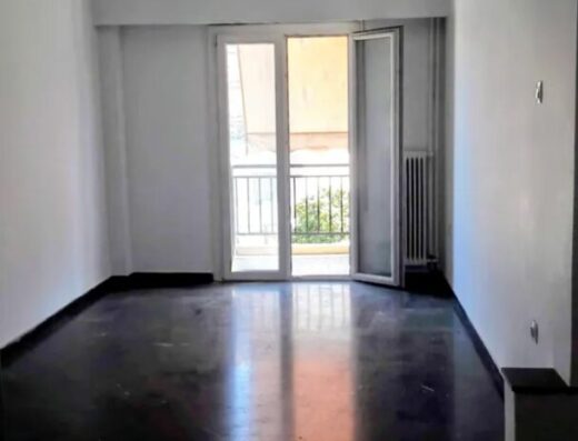 Apartment in Patisia