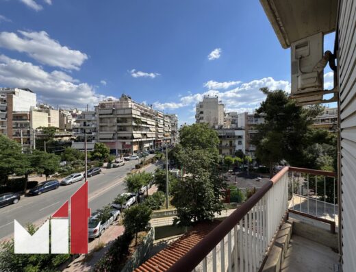 Apartment in Zografou