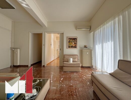 Apartment in Zografou