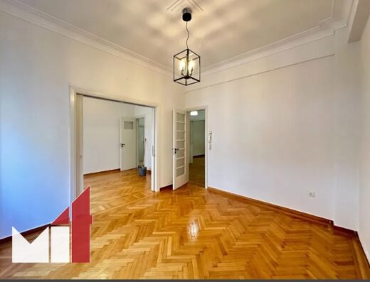 Apartment in Patisia