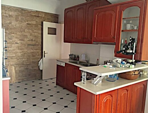 Apartment in Kypseli