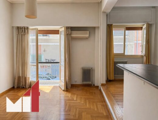 Apartment in Patisia