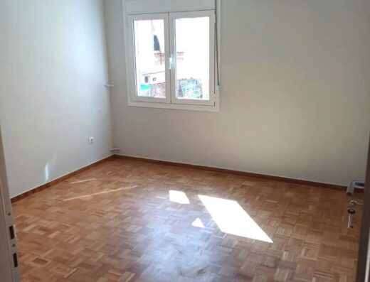 Apartment in Petralona