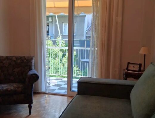 Apartment in Patisia, Victoria