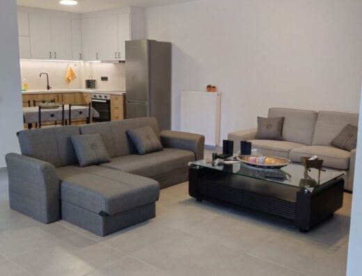 Apartment in Neos Kosmos